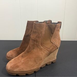 Sorel Joan of Arctic Uptown Chelsea Lugged Platform Wedge Suede Booties